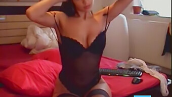 Heiße Amateur-Diva Auf Webcam-Show