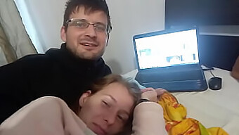 Potrditveni Video Označen S Preverjanjem